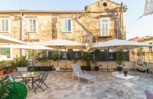 Élite House free parking for small cars only - Foto 11