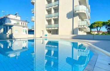 RESIDENCE CAORLE TRILOCALE CON PISCINA - Agenzia Cocal - Foto 1