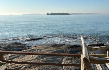 Búzios casa pé na areia em condomínio beira mar - Foto 44