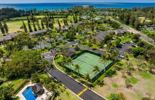 Stunning Golf Course front near the beach - Photo 9