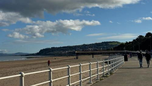 Central Colwyn Bay 2nd Floor Flat 3 - Foto 3