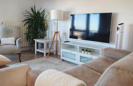 Junto a las playas,dos terrazas y vistas al mar - Photo 11