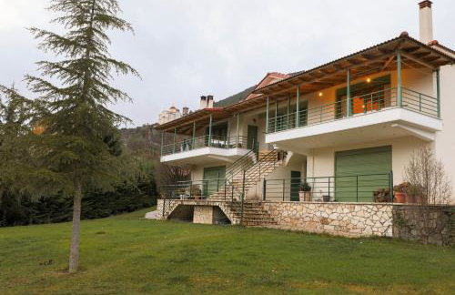 Country Home Giannaras - Photo 1