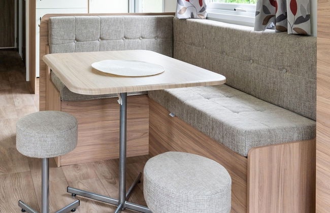 Relaxing Holiday Chalet by the Water in Grou - Foto 26