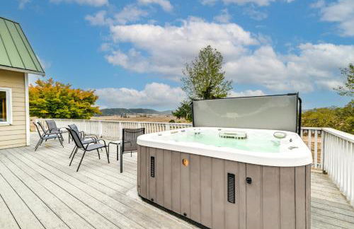 Vineyard Farmhouse in Oakland with Hot Tub! - Foto 31