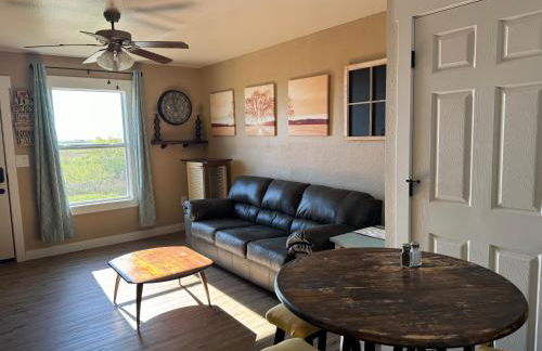 Relax & Unwind in a Serene Retreat Near the Beach - Foto 23