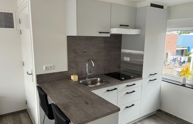 Cosy Apartment Near Center - Photo 6