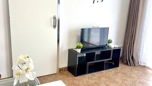 APARTBEACH BONA NOVA JUNTO PLAYA y CLIMATIZADO - Foto 3