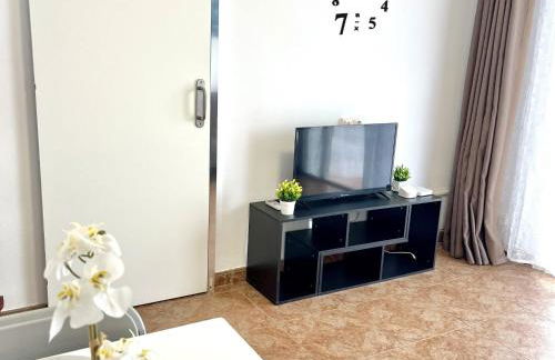 APARTBEACH BONA NOVA JUNTO PLAYA y CLIMATIZADO - Foto 3