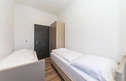 Apartmani Kornelija - Photo 38