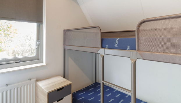 Spacious Holiday Home With Sauna Near Beach - Foto 3, Habitación