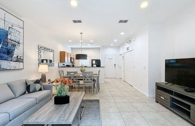 Amazing Townhouse Close To Disney 2 Bed 2.5 Bath 2 Bedroom Townhouse by RedAwning - Foto 17