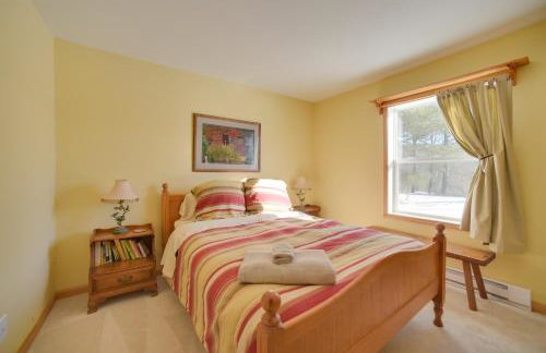 Private 7-Acre Retreat: On-Site Pond, Streams - Foto 12