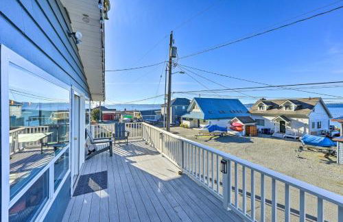 McKees Beach House with Ocean Views, Hot Tub! - Foto 28