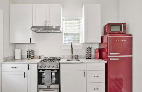 Brand New Cottage in Downtown Mobile! Walking-distance to Heart of Downtown! - Foto 3