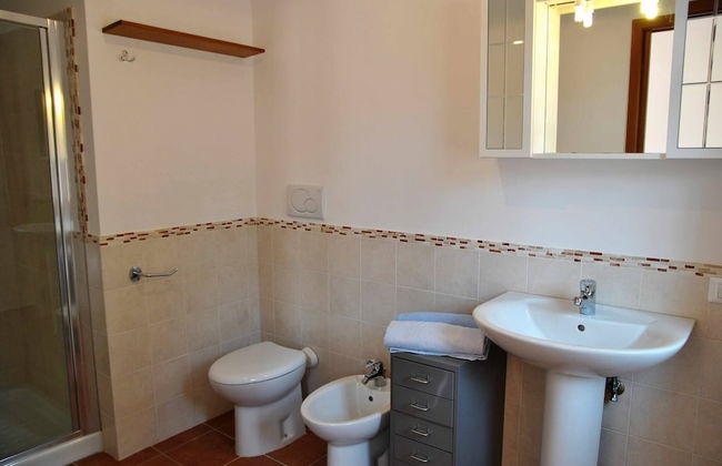 Red Roses Flat in a Semi-detached Villa - Foto 11