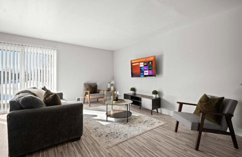 Stylish & Modern Unit Prime Location & Comfort - Foto 3