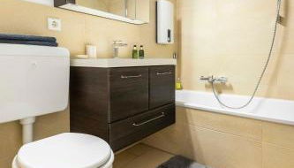 Petras Ammerseeblick - Foto 5, towels, Shower