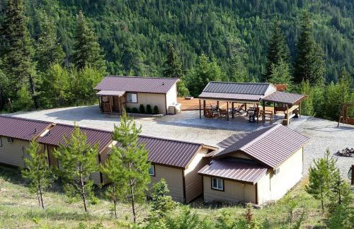 Rustic Mountain Retreat Perfect for Large Groups in Kingston, Idaho - Foto 1