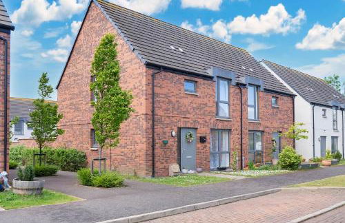 House near Edinburgh Ideal for Small Groups, Contactors & Tourists - Photo 15