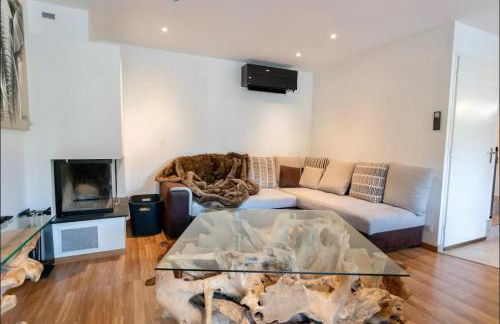 Maison cosy en montagne avec piscine chauffée - Foto 2