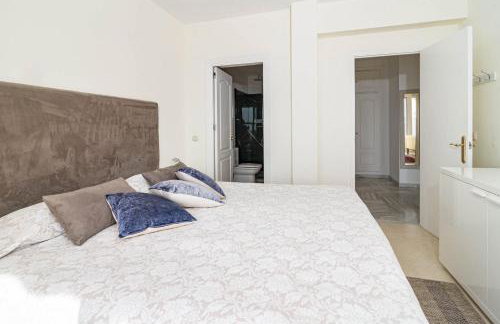 Andalusian Elegance apartment in El Paraiso with 360 views over Sea and Mountains - Photo 55