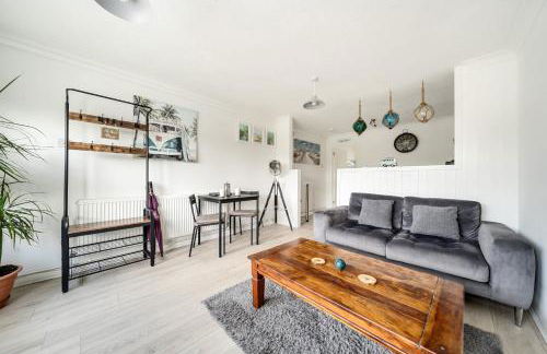 Stone's throw from beach and forest, stunning country walks - Foto 2