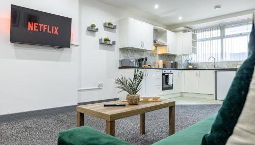 ROOMS NEAR ME - All amenities, private access entire place, kitchen & washroom, smart tv, parking nearby - Foto 5