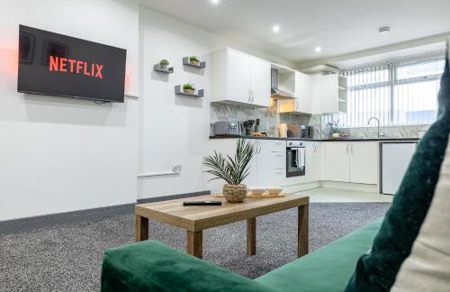 ROOMS NEAR ME - All amenities, private access entire place, kitchen & washroom, smart tv, parking nearby - Foto 5