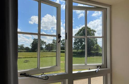 Pheasant Cottage Stunning peaceful home parking - Pass the Keys - Photo 13