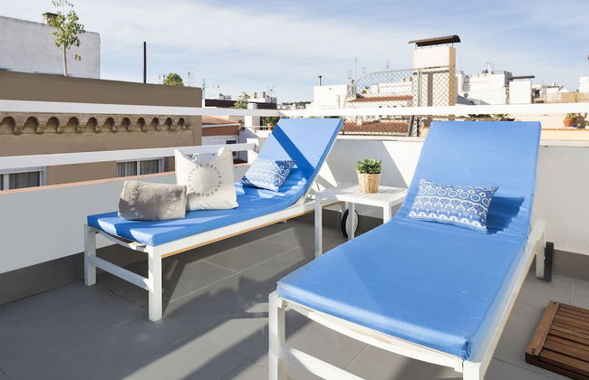 Sitges Group Blue and White - Photo 57