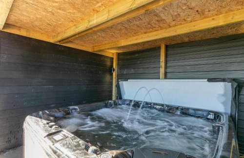 Lodge 2 - Uk48681 - Photo 2