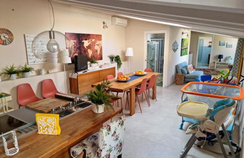 Luxury Panoramic Loft with heated pool near Catania, Taormina, the Sea and Mount Etna by SicilianRelaxingHomes - Foto 16