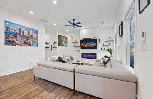 Charming Escape with Hot Tub & Fire Pit Winter Haven! - Foto 26