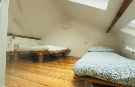 Afan Forest Bunk House-Converted Chapel Sleeps 35 - Foto 41