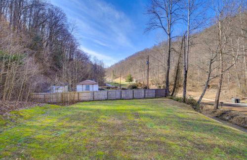 Near Riding Trails for ATVs Cabin in Delbarton - Photo 23