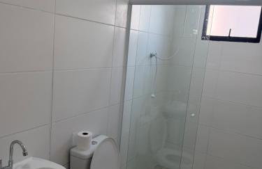 Apartamento Studio 2 camas solteiro 20 minutos Aeroporto Guarulhos - Foto 2