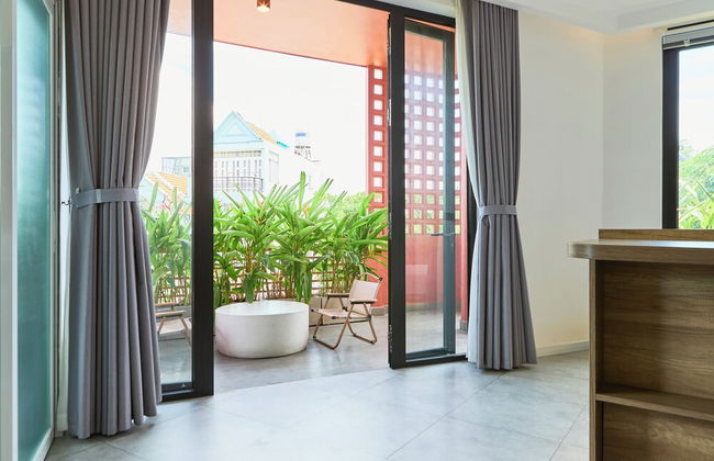 KIN WANDER TAN PHONG, THE MOONAGE - Foto 67