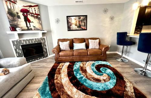 Luxury Townhome Jacksonville, NC - Foto 1