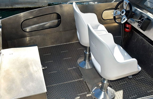 8 Person Holiday Home in Lesund - Foto 26