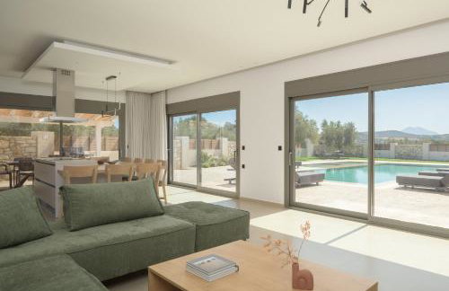 CaMa Villa, Pool, Landmark Views & Iconic Design, By ThinkVilla - Foto 35