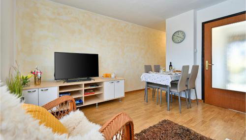 2 Bedroom Amazing Home In Seketin - Foto 4
