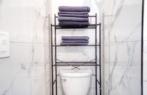 Brand New House with Huge Patio - Photo 7