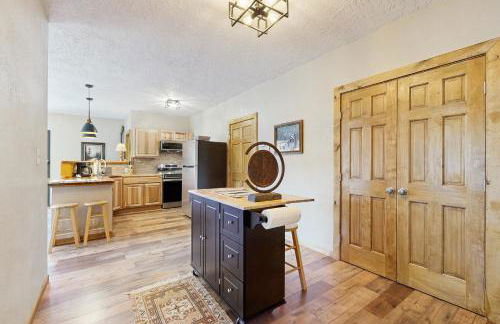 Romantic Mountain Retreat Near Vallecito Lake! - Foto 8