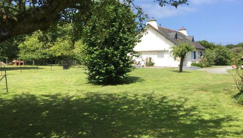 La Maison de vacances du Doux Verger à Saint Lunaire - Foto 2, Garden