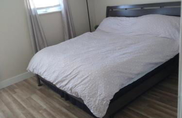 Family Friendly JUST LIKE HOME - Photo 15