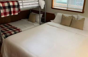 Harte's Desire Cabin - Lake, A/C, Arcade + - Foto 9