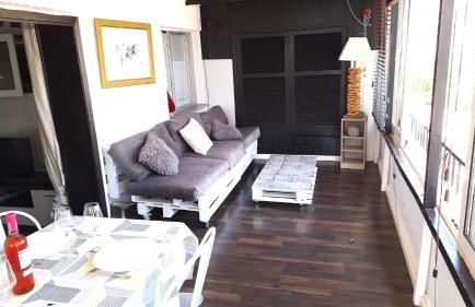 Ático centrico, 50m de la playa, vista al mar y al Peñon, gran terraza, parking, wifi fibra - Photo 11