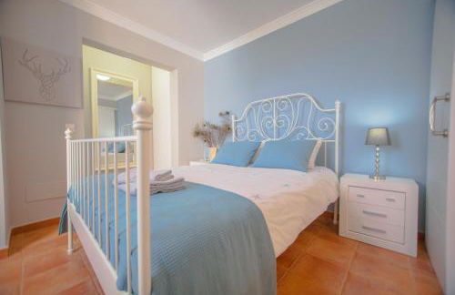 Casa Conil with a private 25 meter heated pool - Photo 5