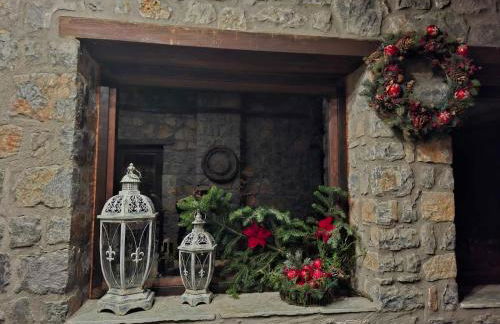 Blessings Chalet στον Παλαιό Άγιο Αθανάσιο με Τζάκι, Barbeque, μεγάλη αυλή και υπέροχη θέα - Foto 5